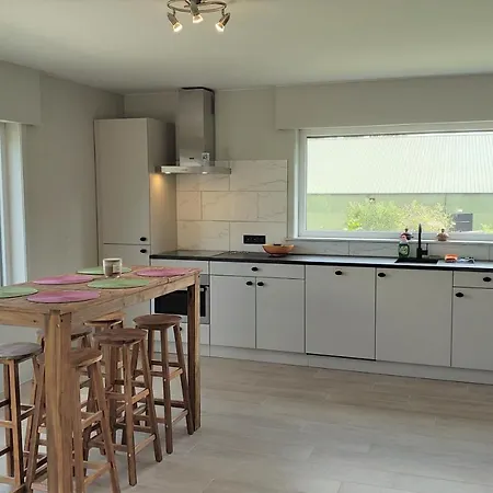 't Zonneroosje 펜션 *