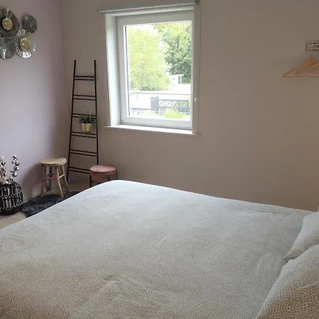 't Zonneroosje Σπίτι διακοπών